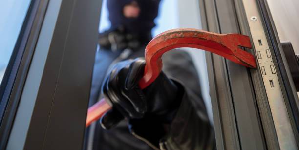 Réparation de porte et portail après tentative d’effraction ou usure pour garantir un fonctionnement optimal et sécurisé Belleville-en-Beaujolais (69220) et le Rhône
